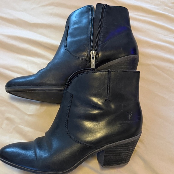 Frye Shoes - Frye Black Leather Ankle Booties with Stacked Heel